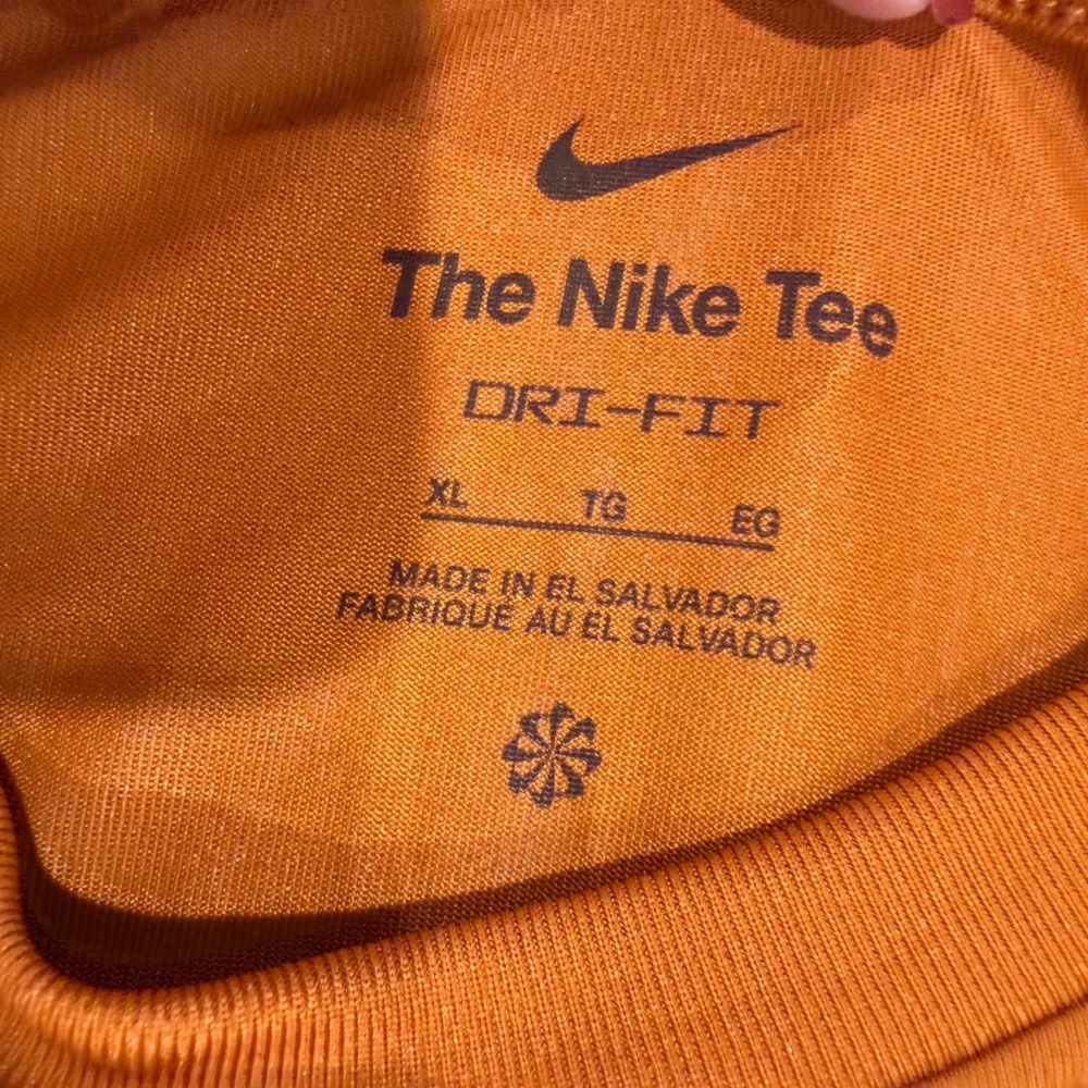 Nike Dri-FIT Long Sleeve Shirt Orange Lion King Graphic XL Athletic Streetwear - Picture 6 of 8